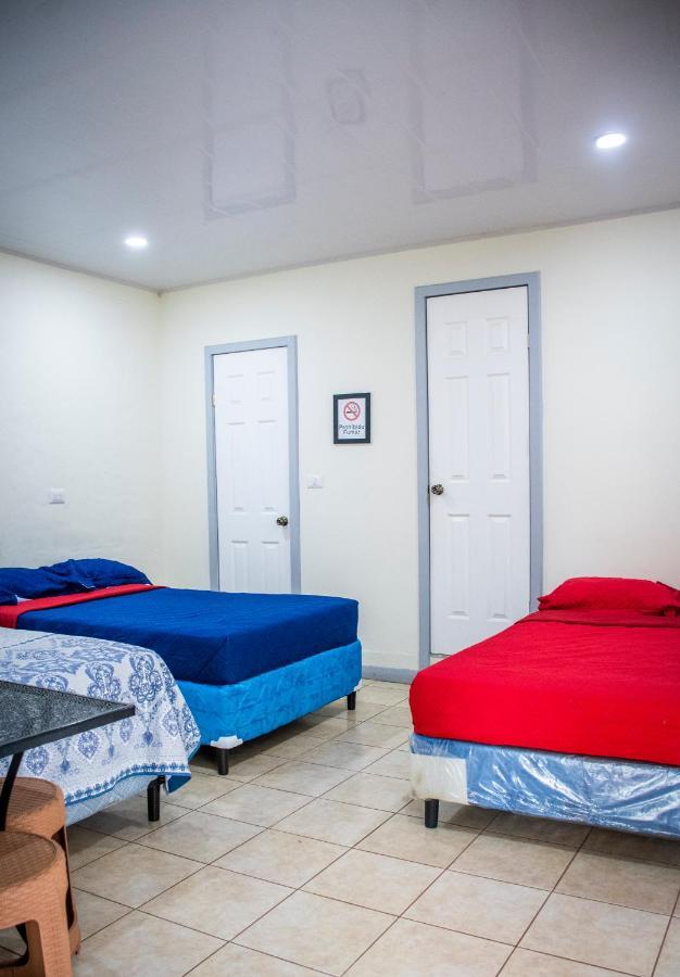 Hostal Don Luis Santa Rosa de Lima Extérieur photo