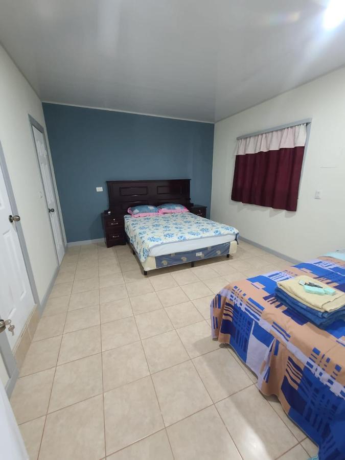 Hostal Don Luis Santa Rosa de Lima Extérieur photo